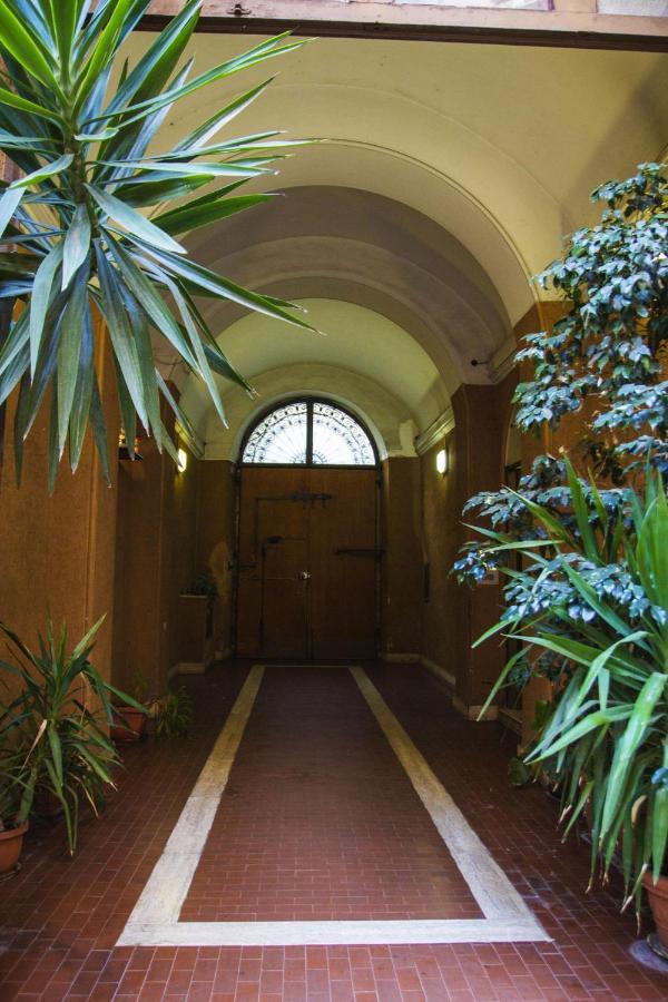 רומא Maisonette Al Colosseo מראה חיצוני תמונה